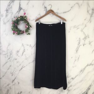 J. Jill 1x black crushed velvet skirt